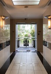 Sunshine Plaza (D7), Office #452338401